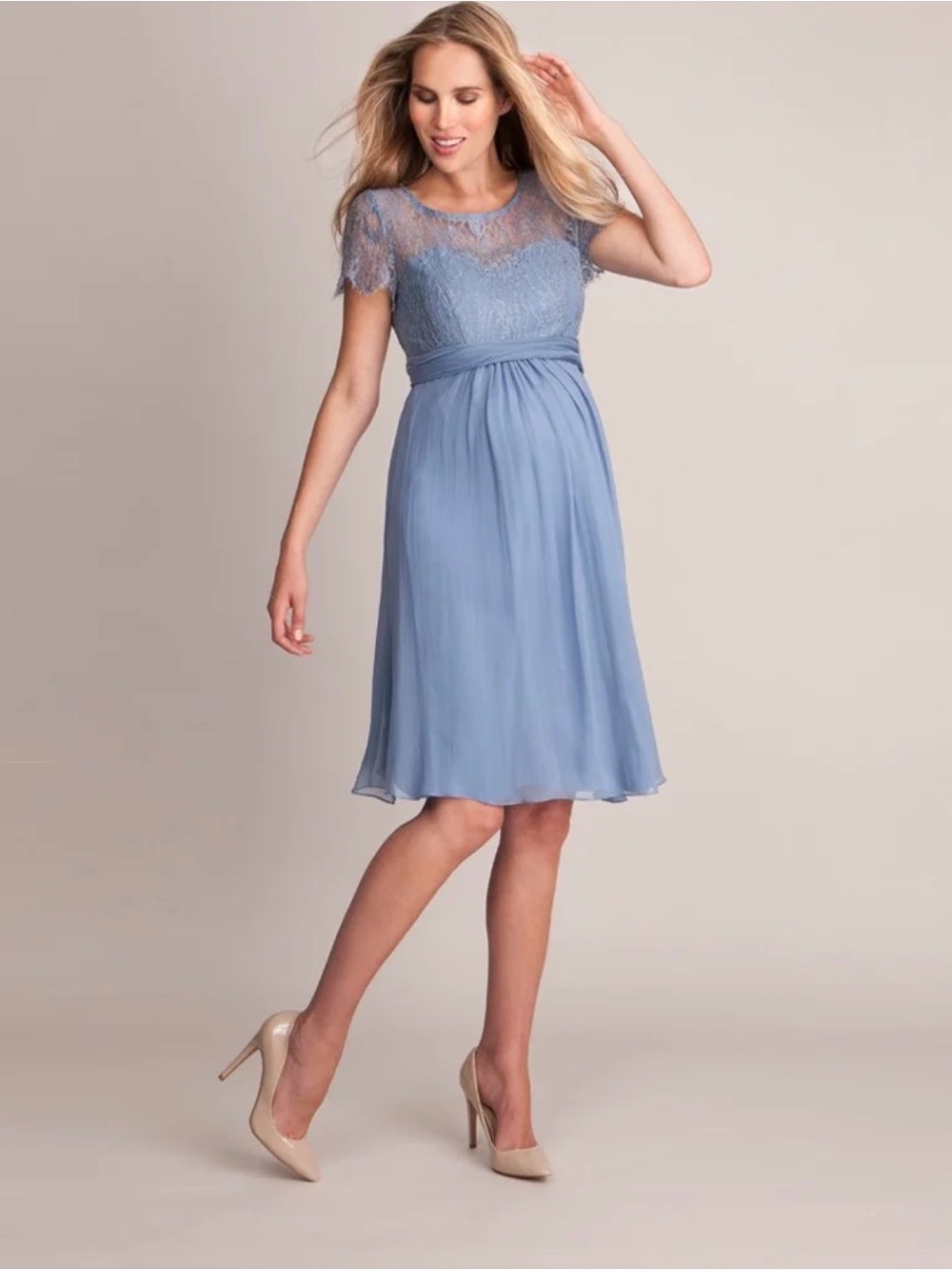 Elegant Lace Bodice Seraphine Maternity Evening Dress in Dusty Blue